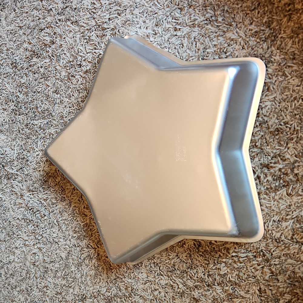 1987 Wilton Star Cake Pan